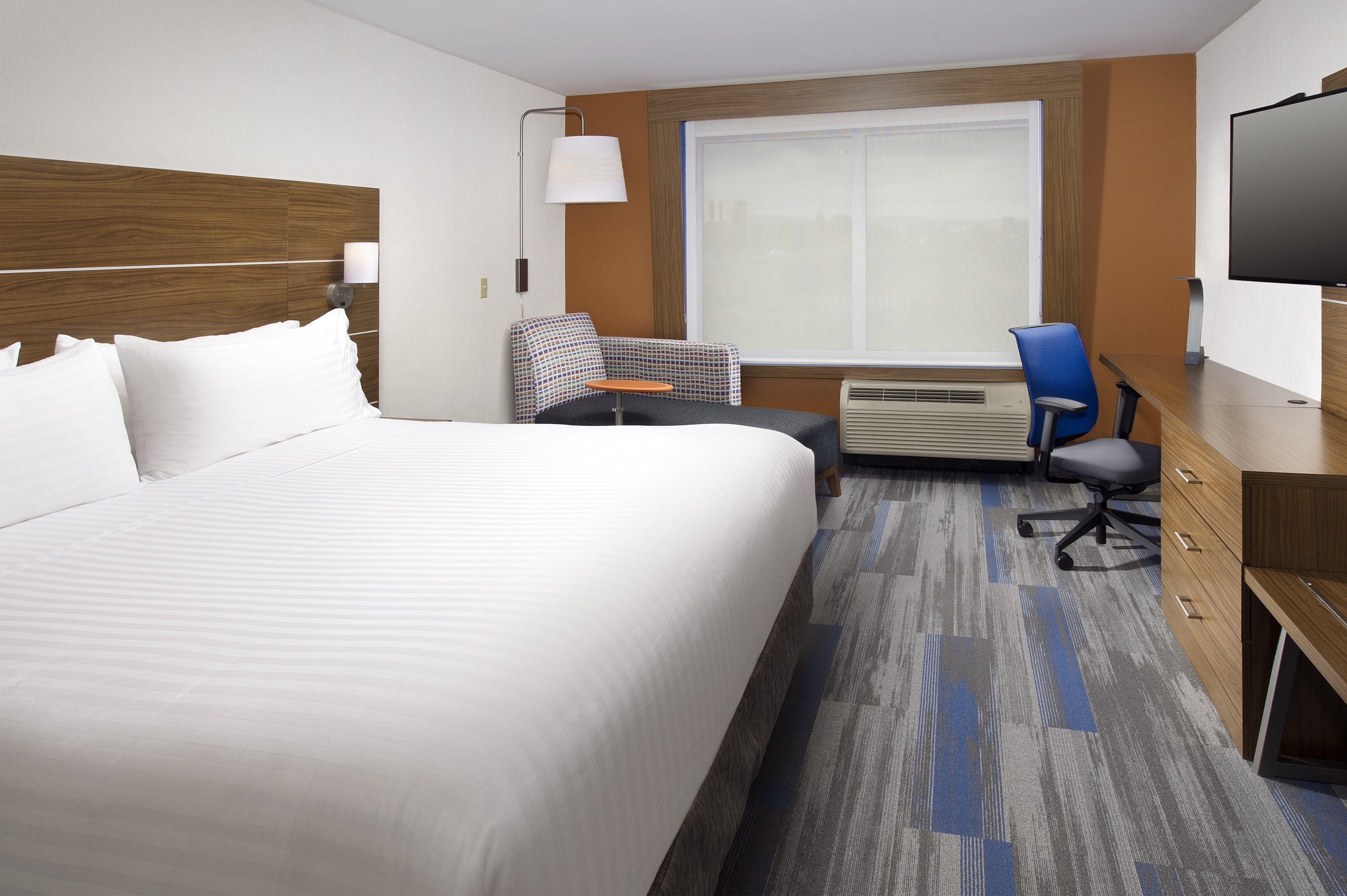 Holiday Inn Express & Suites By Ihg Altoona By Ihg Exterior foto