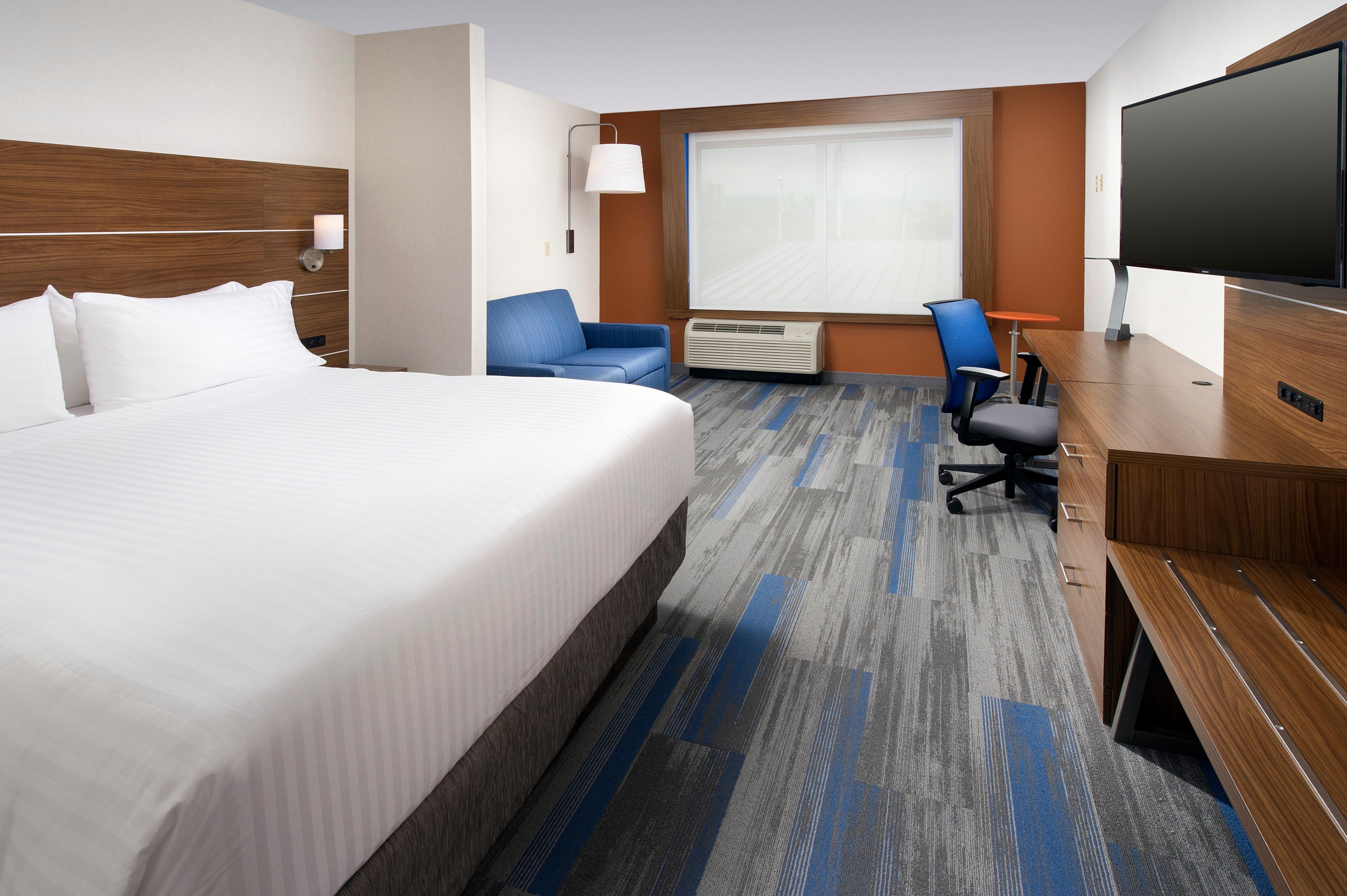 Holiday Inn Express & Suites By Ihg Altoona By Ihg Exterior foto